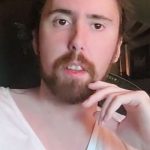 32-Jähriger streamt 13 Stunden lang Diablo 4 auf Twitch: Sein Bein schmerzt, er kriegt Panik und geht in die Notaufnahme